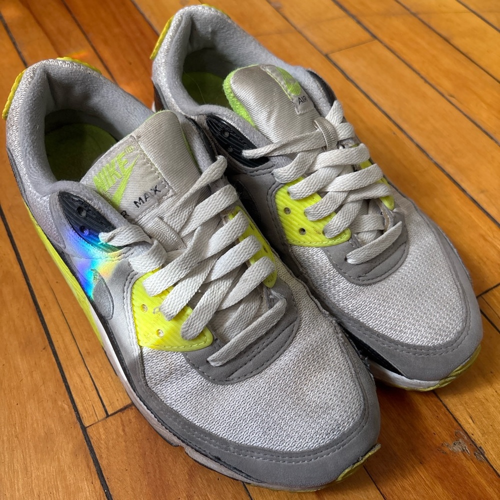 Nike Air Max 90 Volt | Women’s 7.5 | Grey & Yellow (neon) |  Used